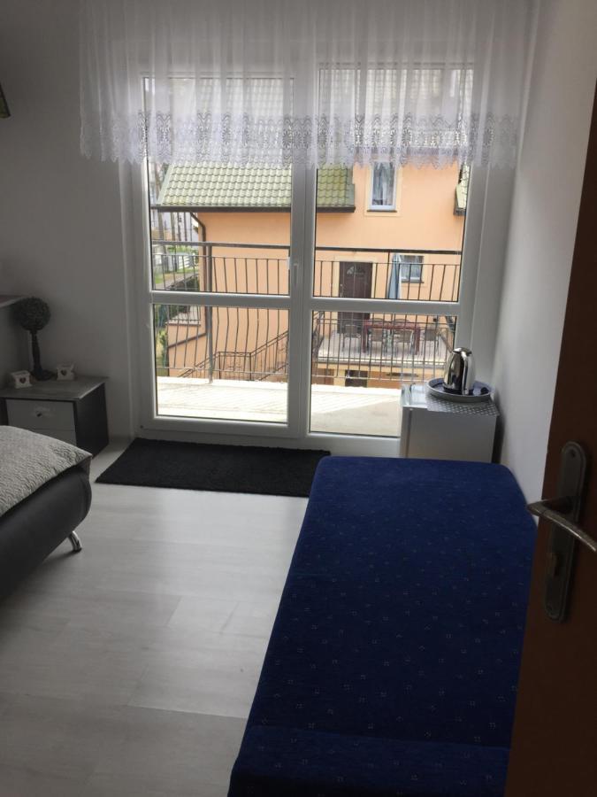 Magiczny Zakatek Apartment Поберово Екстериор снимка