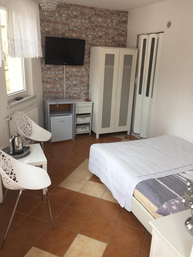 Magiczny Zakatek Apartment Поберово Екстериор снимка