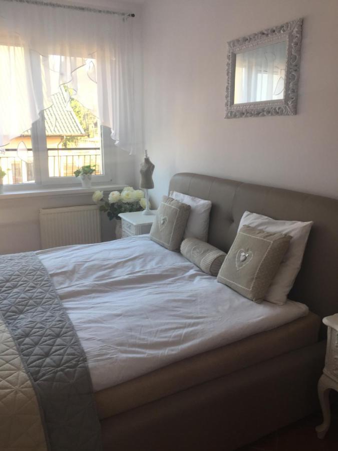 Magiczny Zakatek Apartment Поберово Екстериор снимка