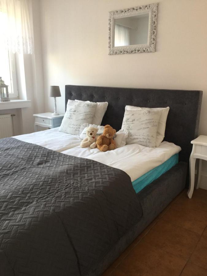 Magiczny Zakatek Apartment Поберово Екстериор снимка