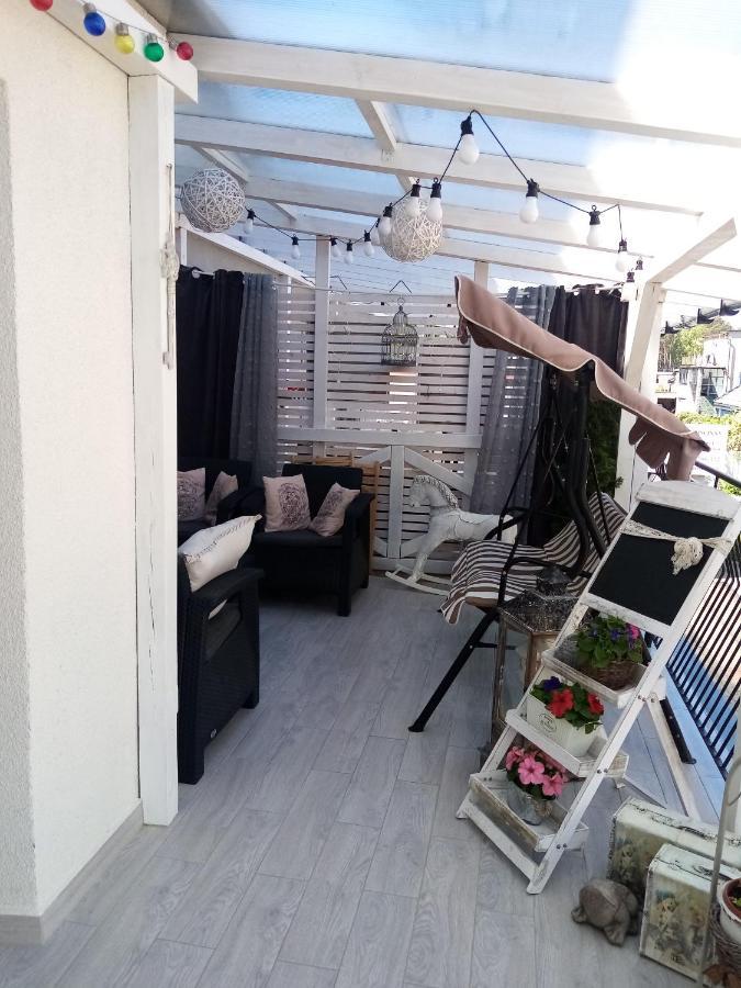 Magiczny Zakatek Apartment Поберово Екстериор снимка