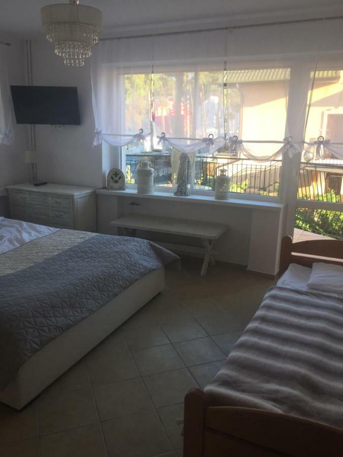 Magiczny Zakatek Apartment Поберово Екстериор снимка