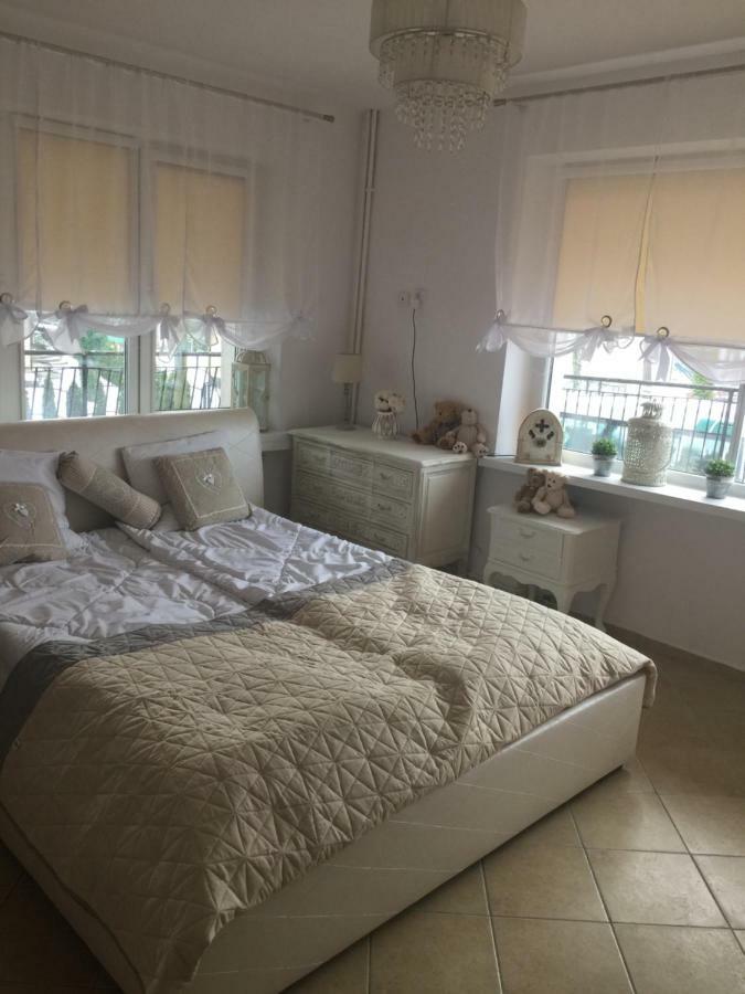 Magiczny Zakatek Apartment Поберово Екстериор снимка