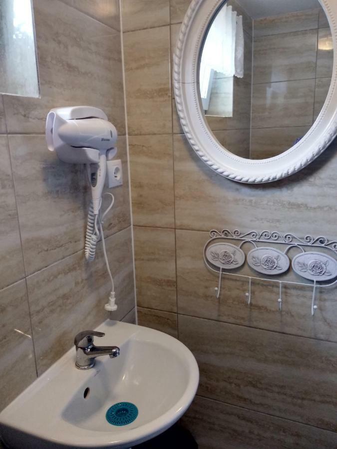 Magiczny Zakatek Apartment Поберово Екстериор снимка
